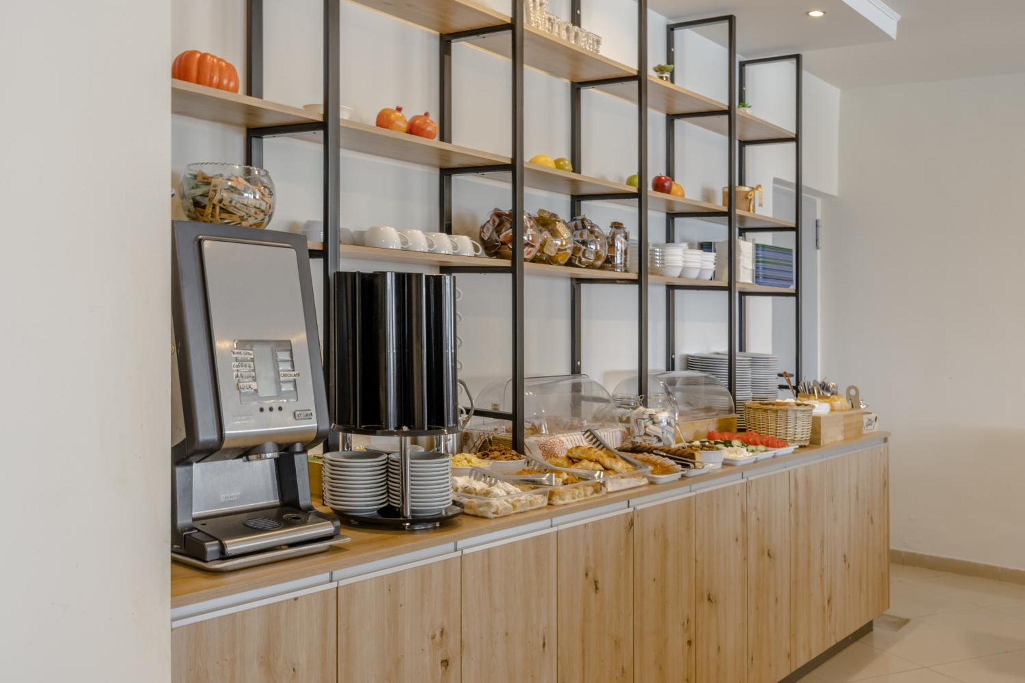 Areti Hotel Agia Galini  Ngoại thất bức ảnh
